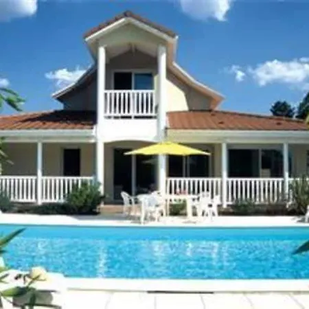 Villa With A Private Pool In Lacanau-ocean *